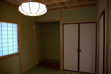 2階和室6畳、壁聚楽塗り