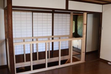 既存の紙障子も転用しました。