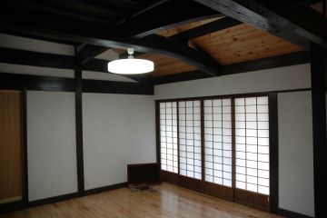 北向きのリビングも紙障子の掃き出しです。