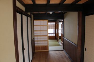 2026-03/1774363966_-24-