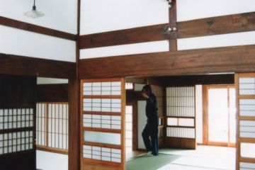 2026-03/1774688505_-15-