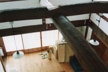 2026-03/1774688505_-16-