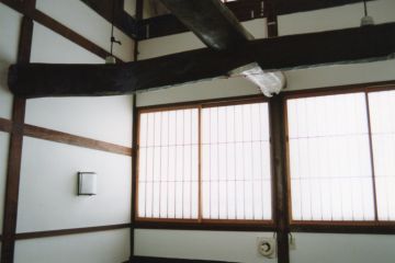 2026-03/1774688505_-27-