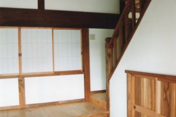 2026-03/1774688505_-7-