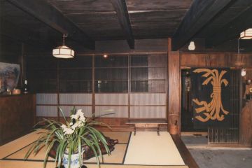 お店回り、遠州の町家らしいです。