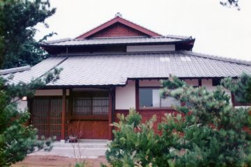 2026-04/-28-