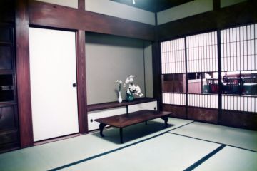 既存の座敷十畳はそのままの形です。