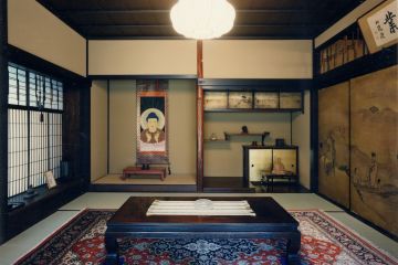 歴史ある床の間の造りです。木部の古色塗はワトコオイルを使用