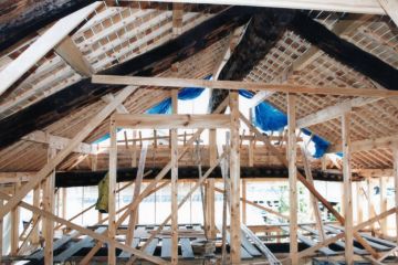 ２階小屋組みの進行状況