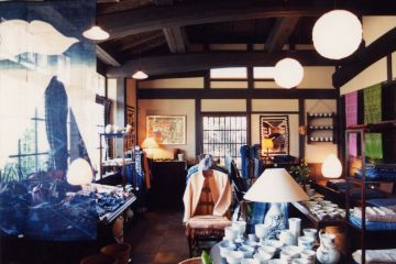 土間の店舗、南面