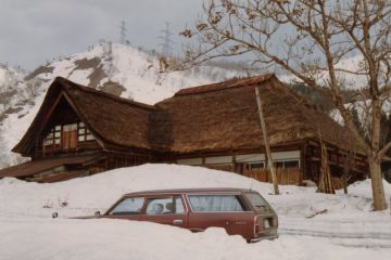春でも２メートル以上の雪がありました。