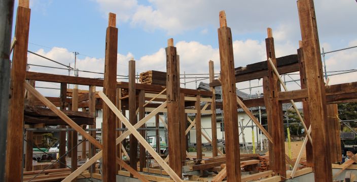 豊橋H邸古民家移築再生建て方の動画です。 アイキャッチ画像